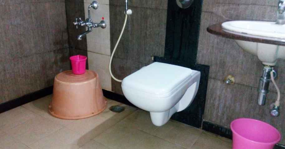king Bedded Double non AC room