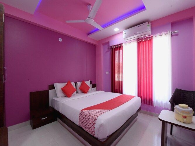 Super Deluxe AC Room