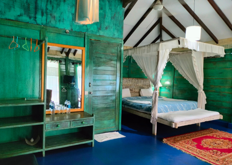 Rock Bite Beach Resort Deluxe Room 3