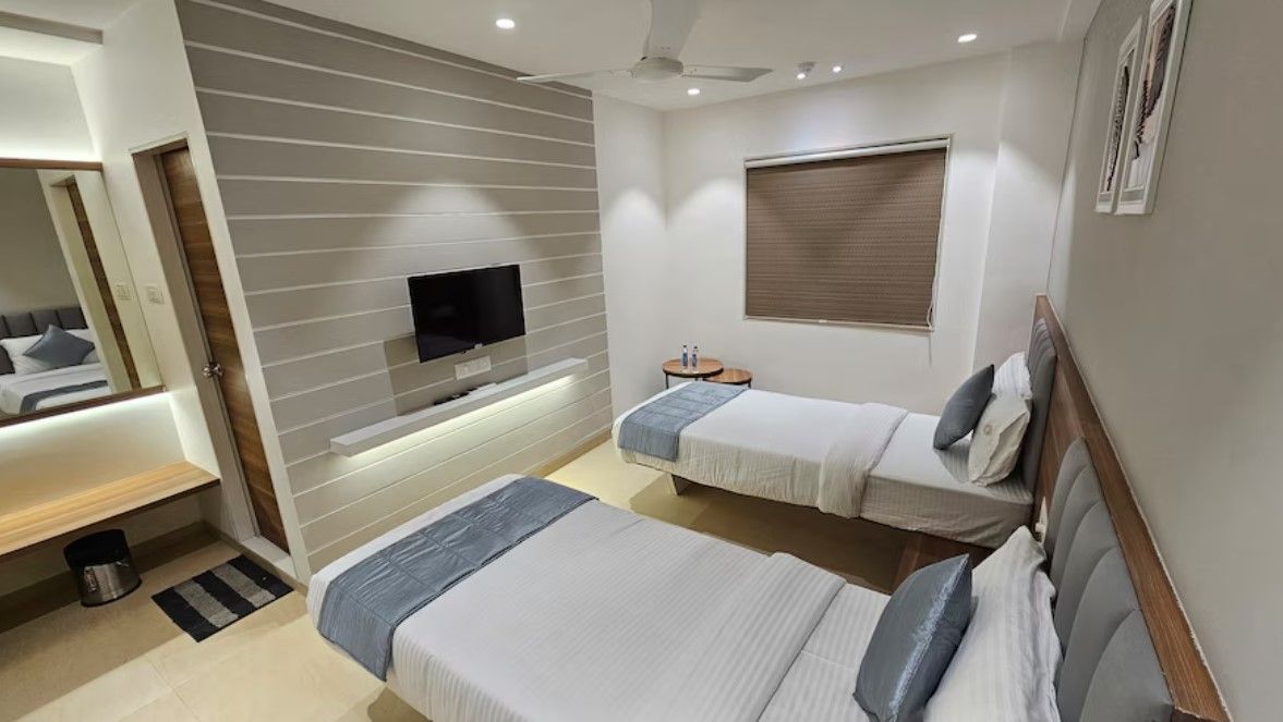 Executive Twin AC Room