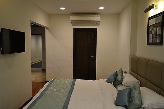 Hotel Sobti Continental CLUB PLATINUM 2