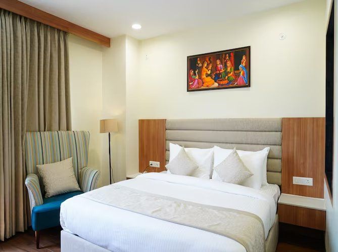 Suave Room