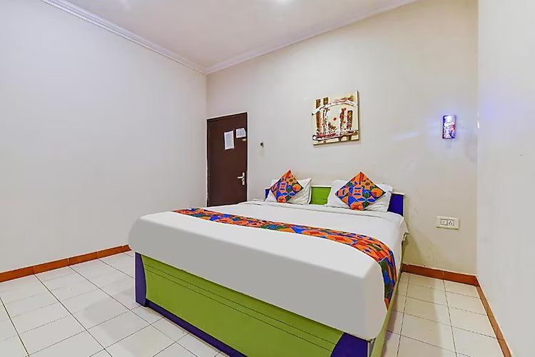 Super Deluxe Room With Breakfast