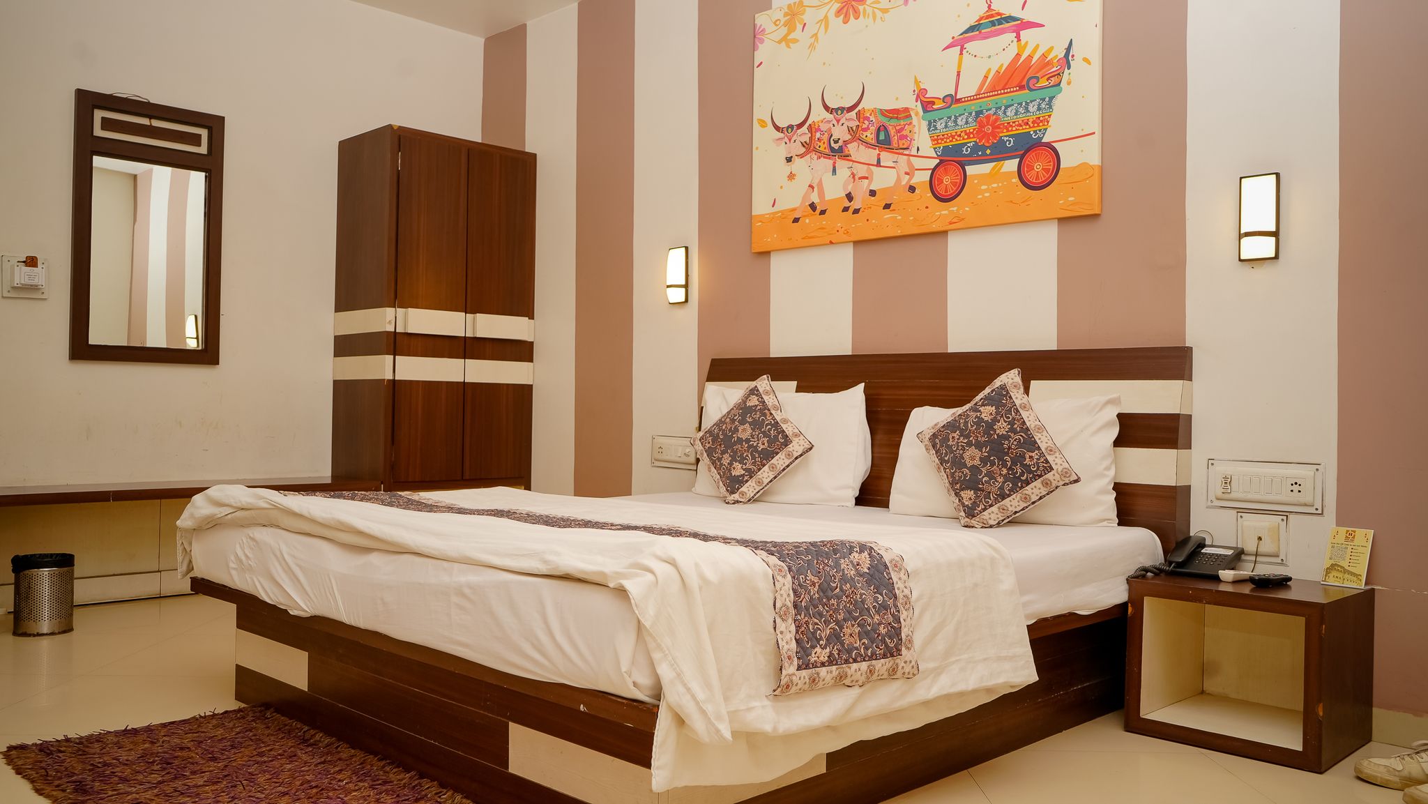 Hotel Ruby Super Deluxe Room 2