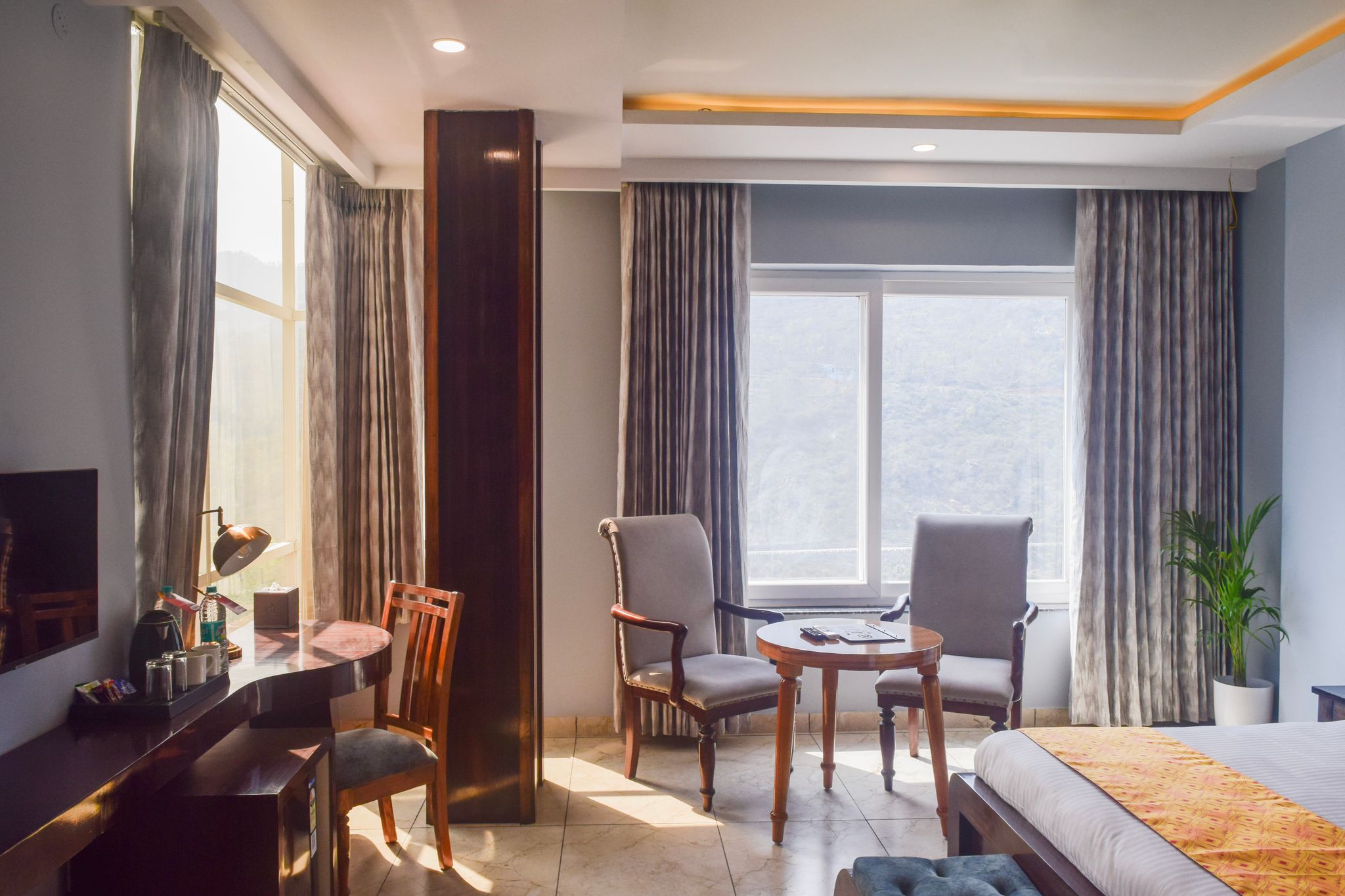 Valley View Premier Room