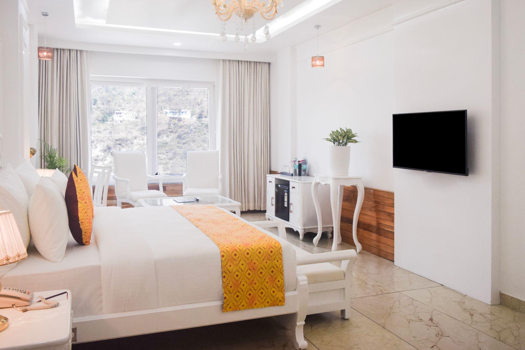Valley View Indulge Room