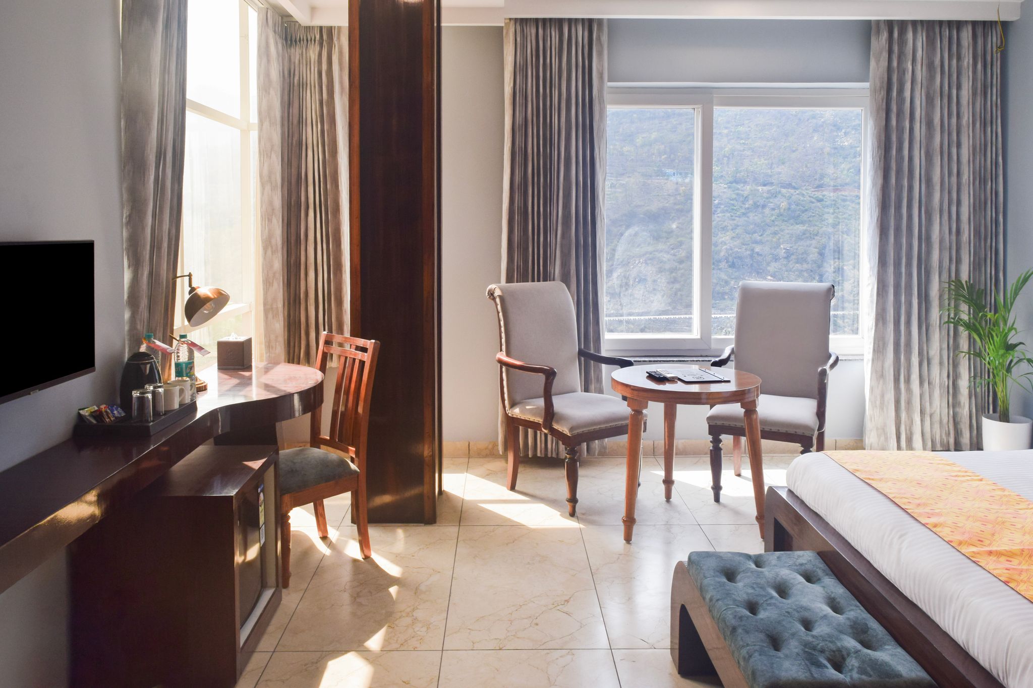 Valley View Premier Room