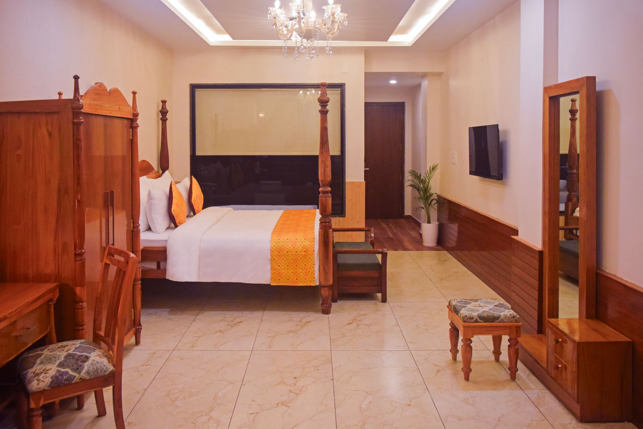 Valley View Indulge Room