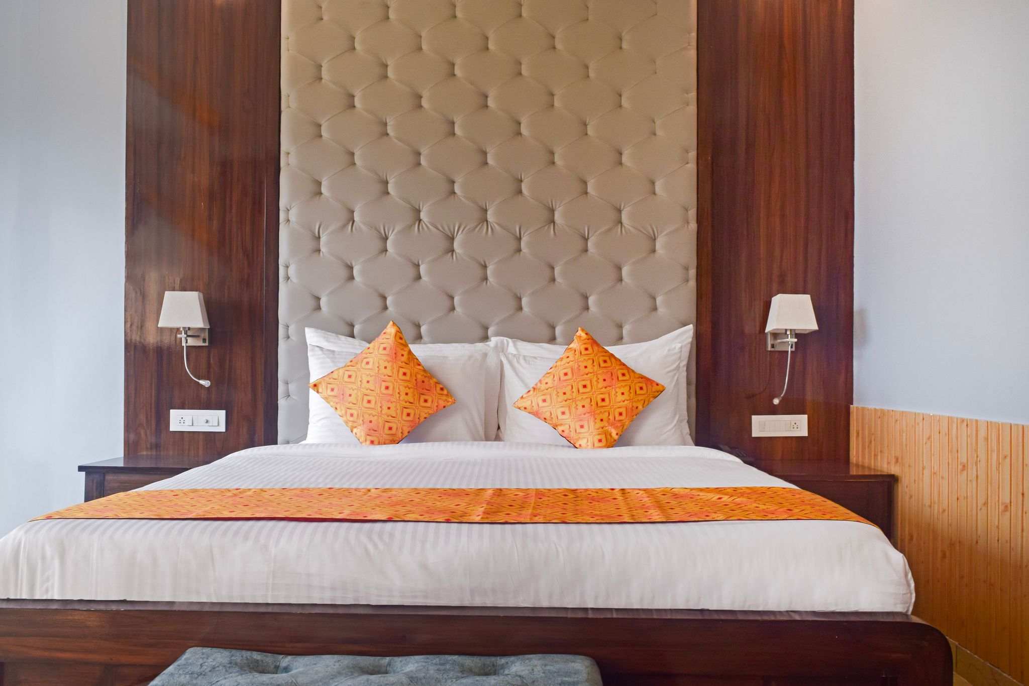 Valley View Classic Room