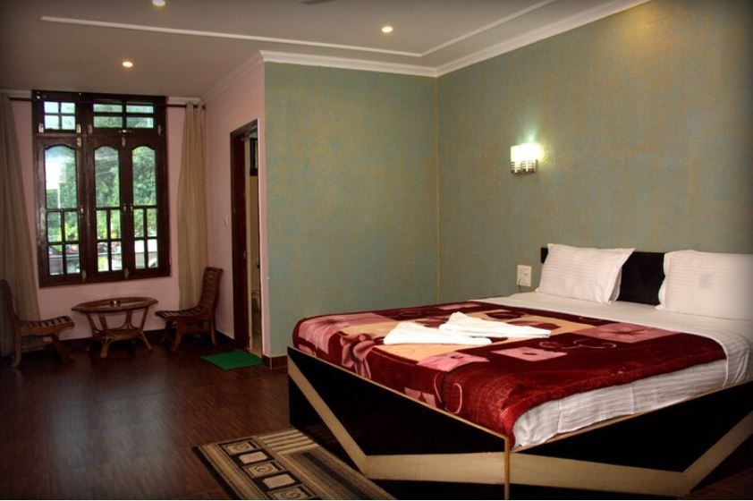 Luxury Room Non AC Non Balcony