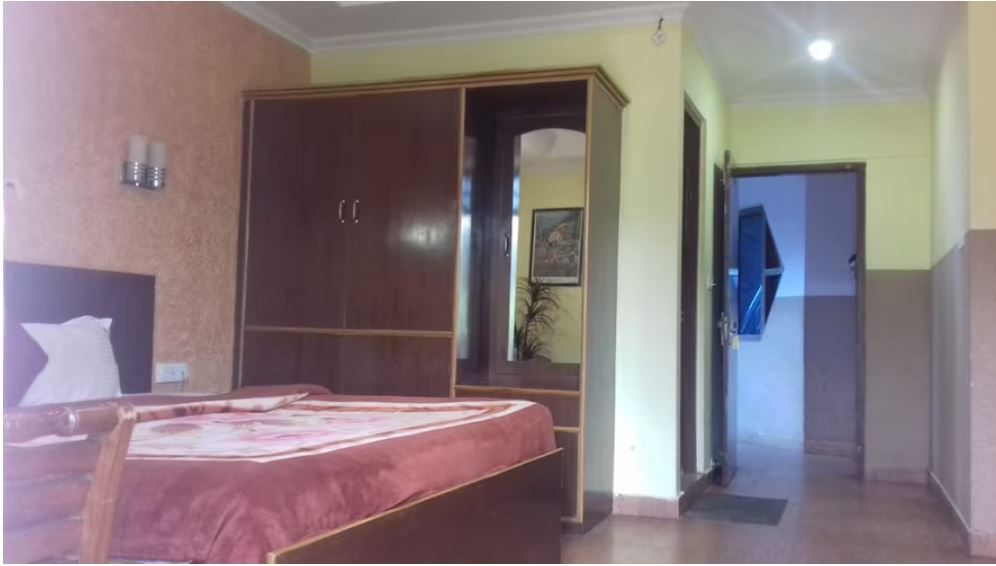 Executive AC with Balcony