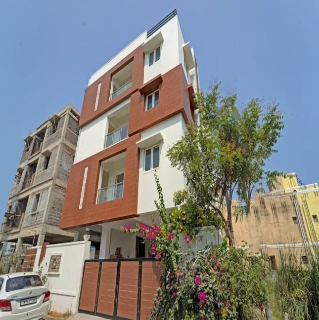 Pavis Service Apartment 