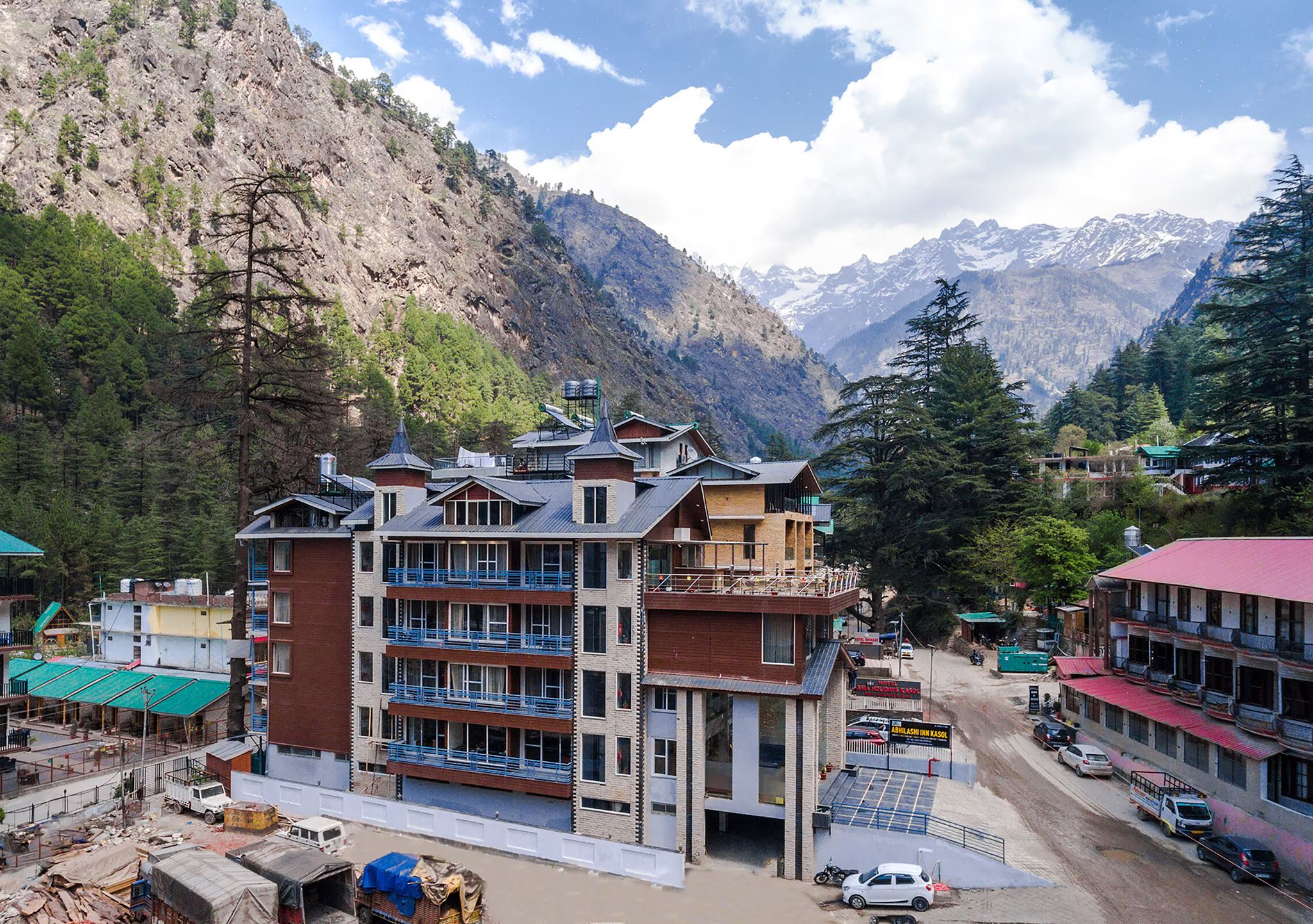 Abhilashi Inn Kasol