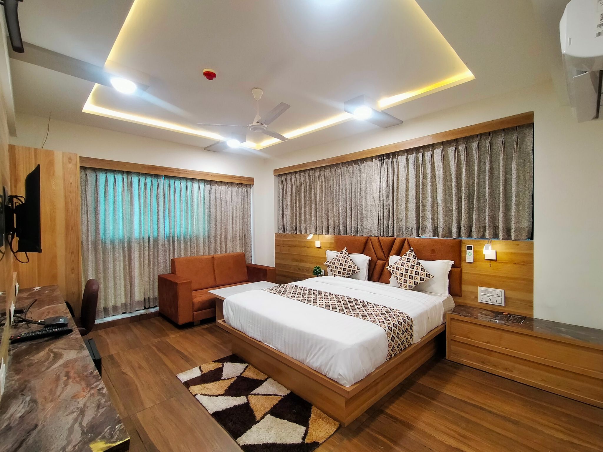 Executive Luxury Rooms
