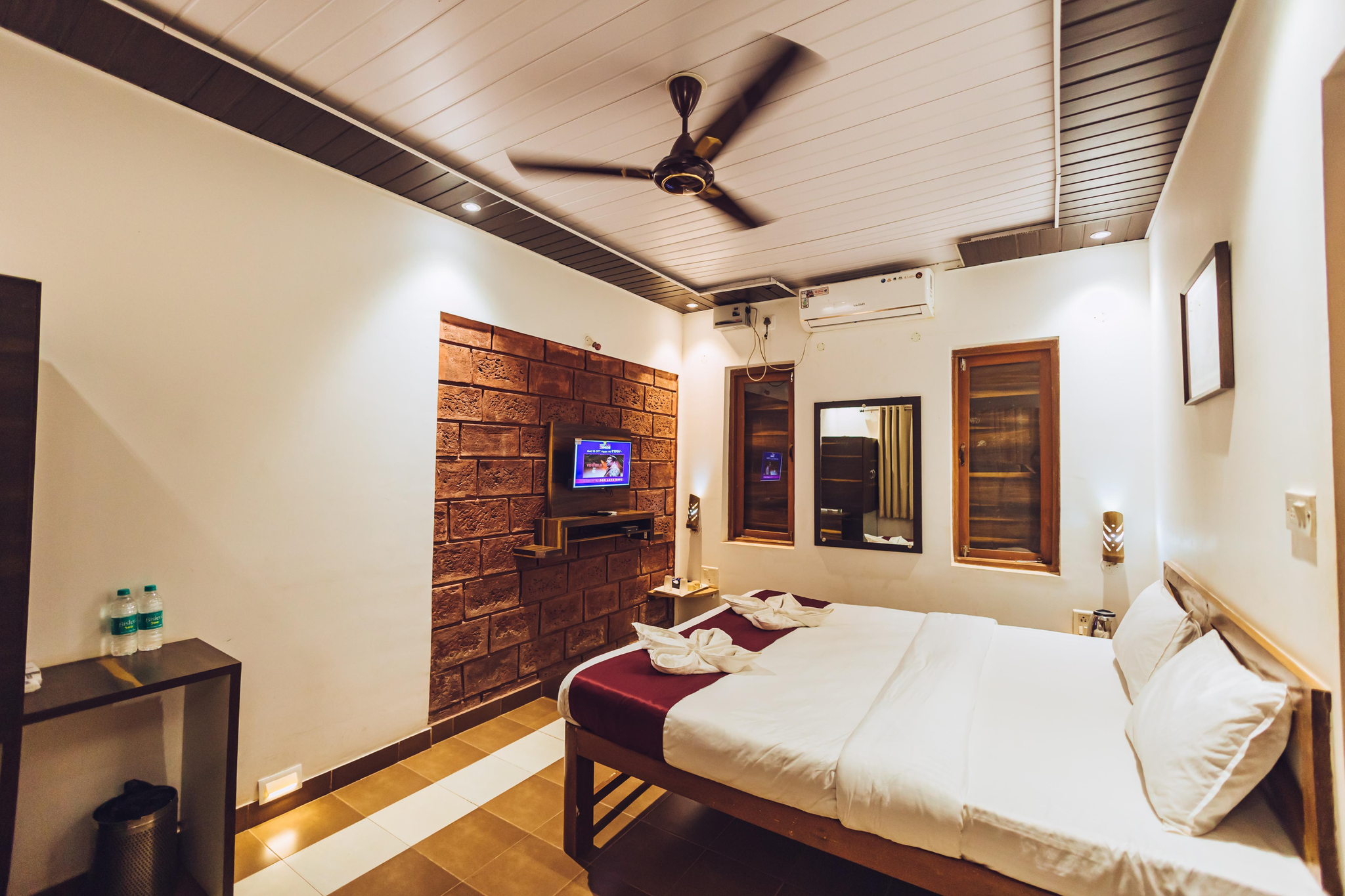 Blue Sea Resort Standard AC Room With Garden View 2