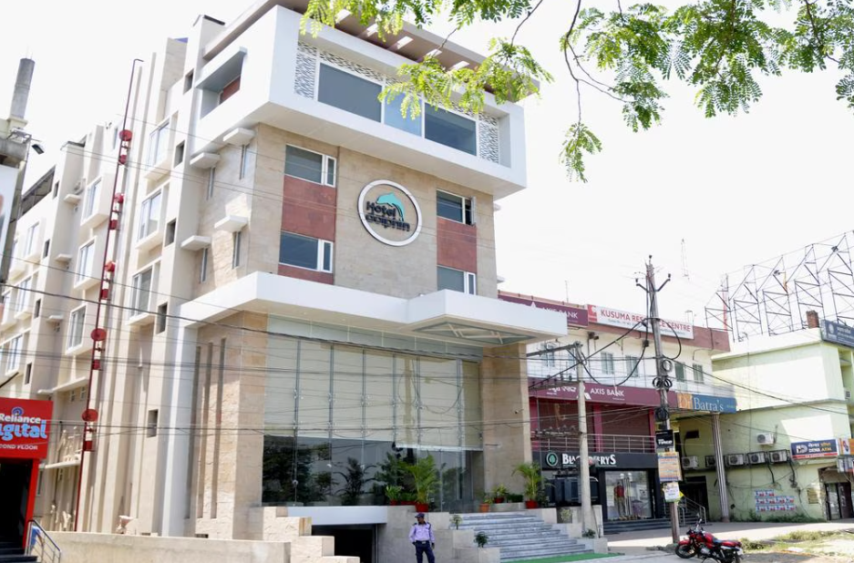 Hotel Dolphin