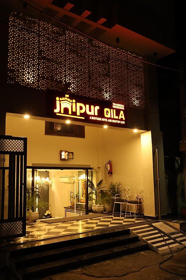 Jaipur Qila - A Boutique Hotel and Rooftop Cafe