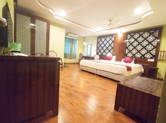 Executive AC Room