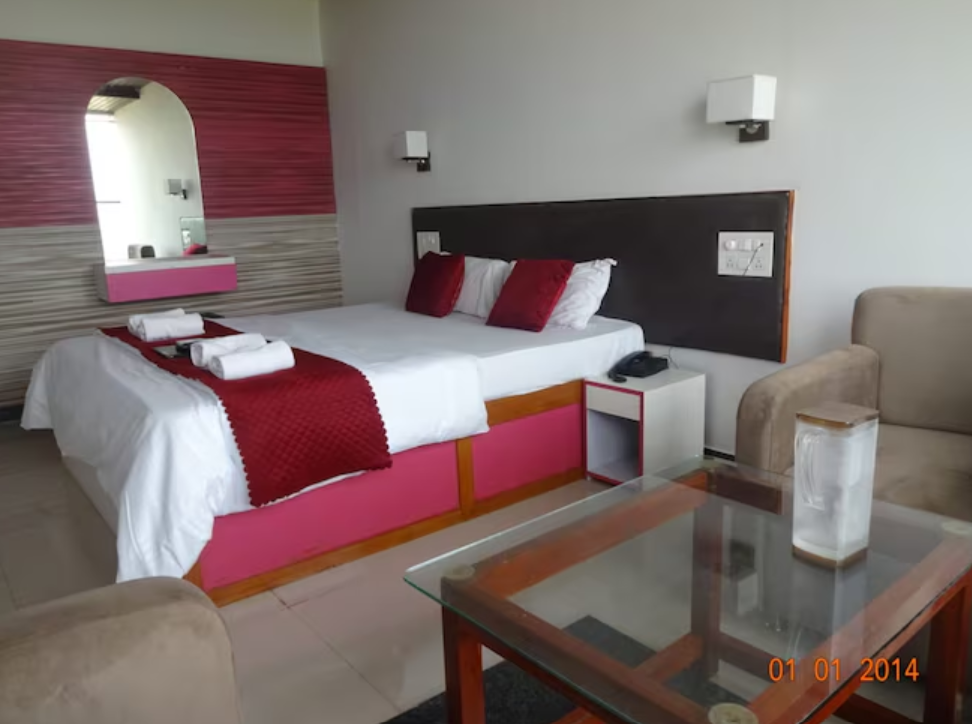 AC Deluxe Room (Non Sea View)