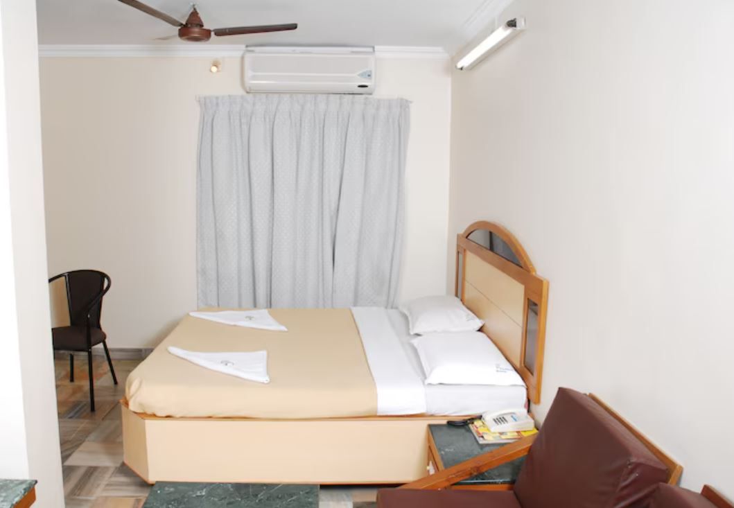 Hotel Vinayak Premium Non AC
