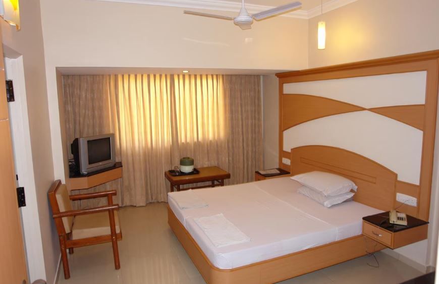 Hotel Sree Murugan Deluxe Non Ac