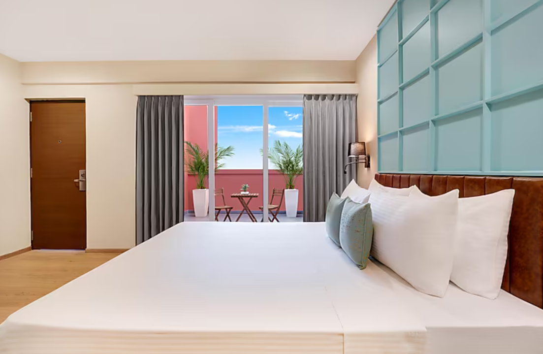 Deluxe King Room