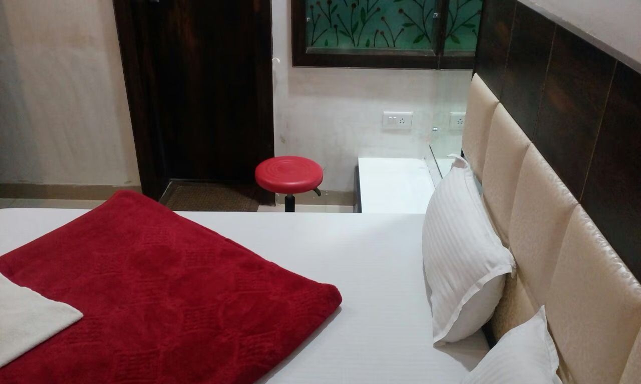 The Pride Hotel Luxury Suite 7