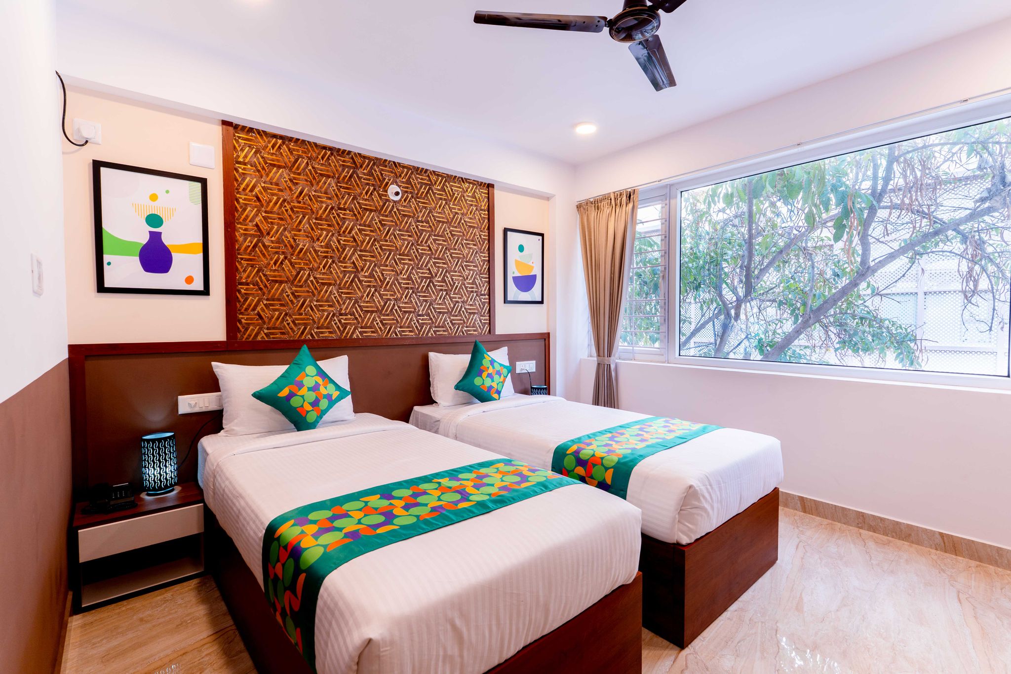 Treebo Emirates Suites Indiranagar Standard room 11