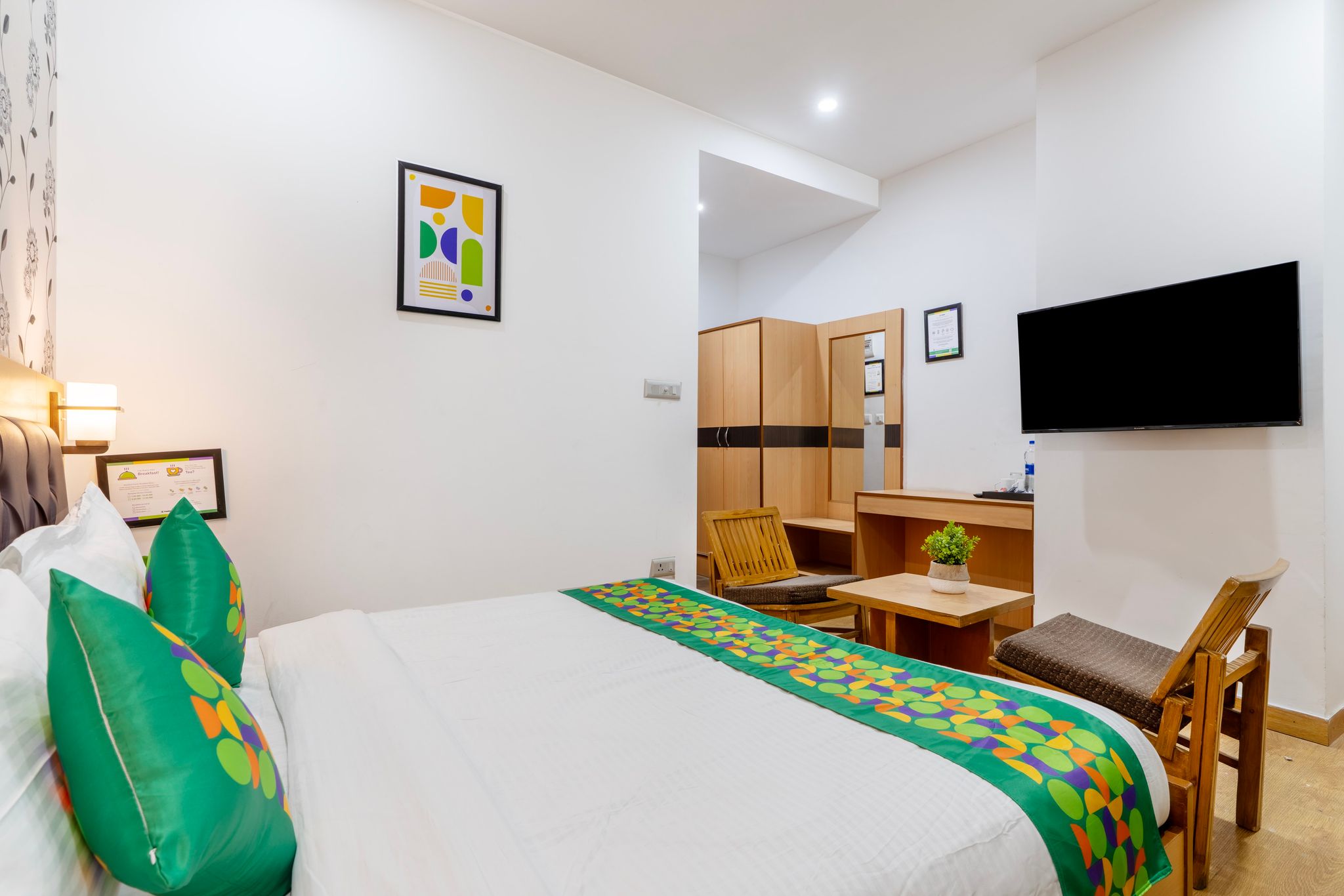 Treebo Anand The Mall Solan Economy Room 2