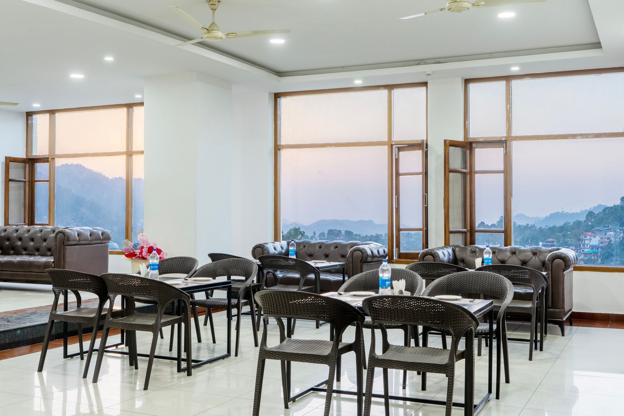 Food & Dining
