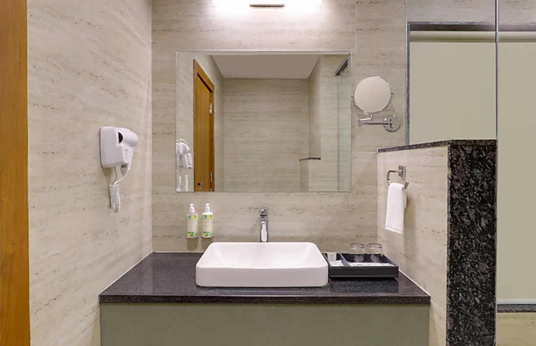 Lemon Tree Resort, Kumbhalgarh Superior King Room 4