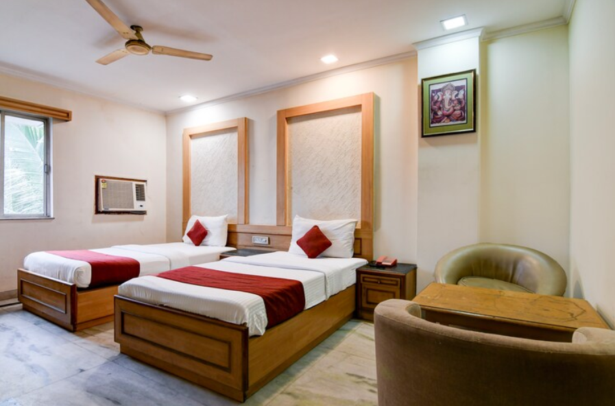 Kings Crown VIP Road Kolkata Airport Deluxe AC