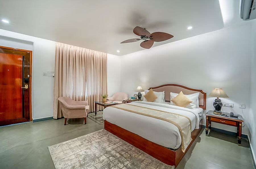 Madras Chronicle Bay Resort & Spa Pool View Room 5