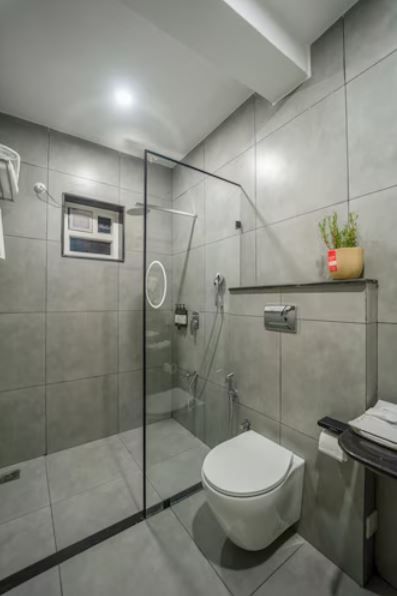 Madras Chronicle Bay Resort & Spa Suite Room 6