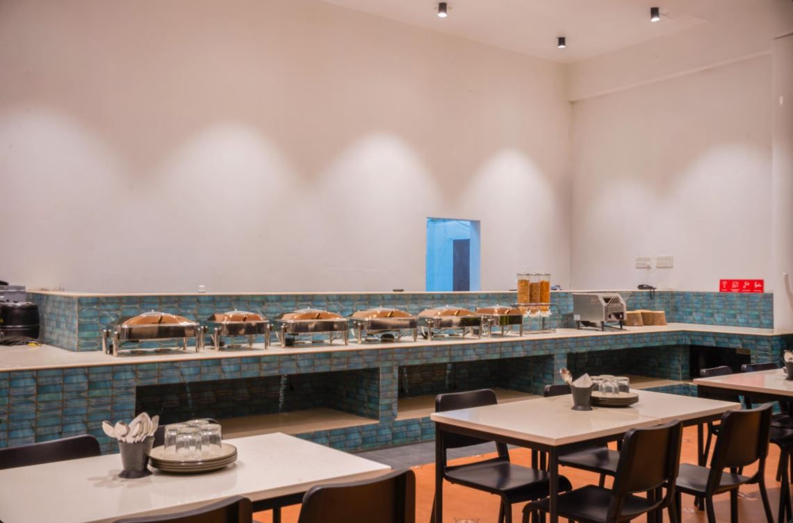 Food & Dining