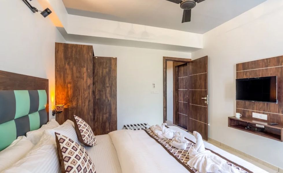 Executive Room ( Complimentary Hi-Speed Wi-Fi Service )