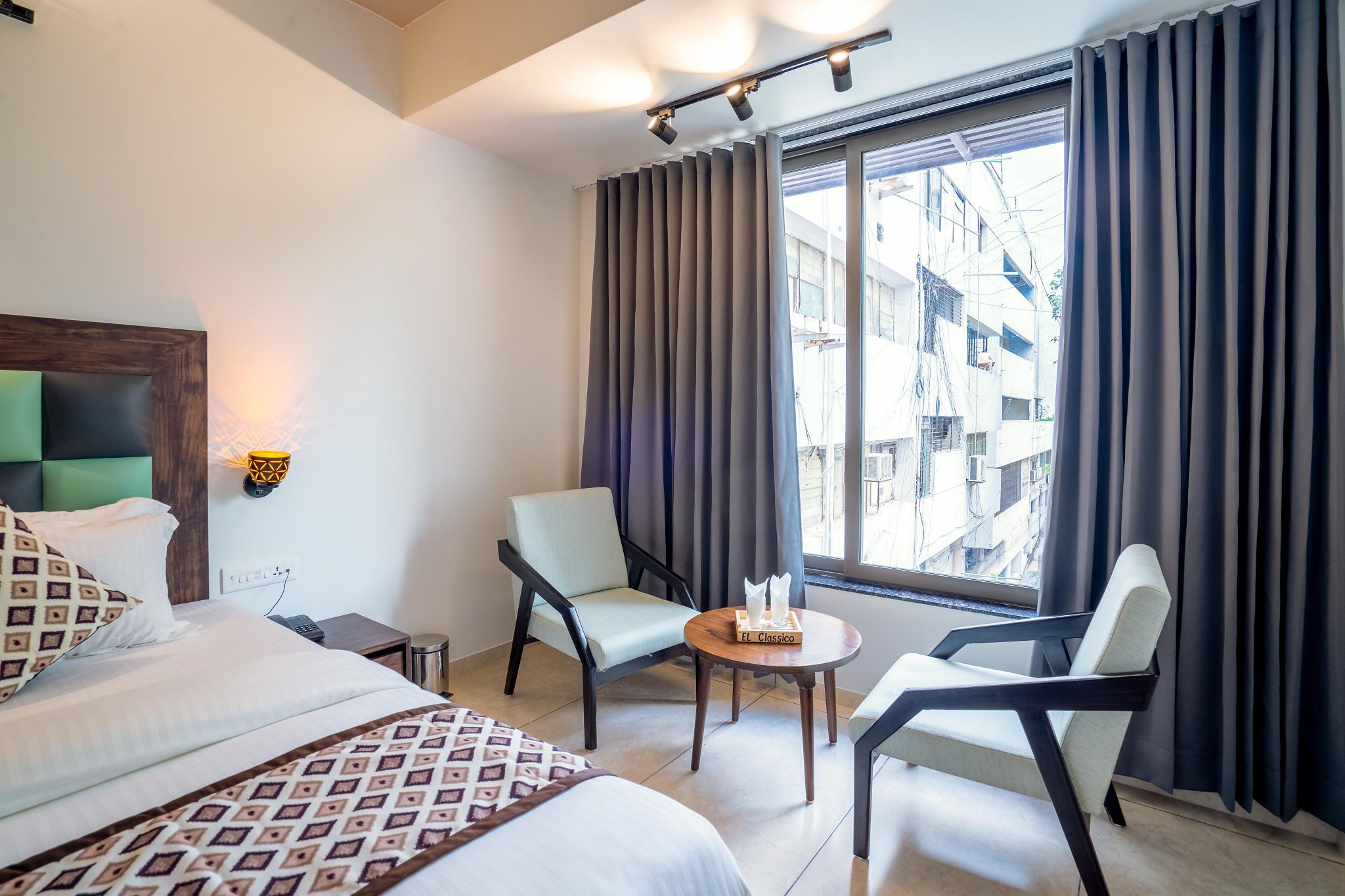 El Classico Comfort Double Bed Room ( Complimentary Hi-Speed Wi-Fi Service ) 11