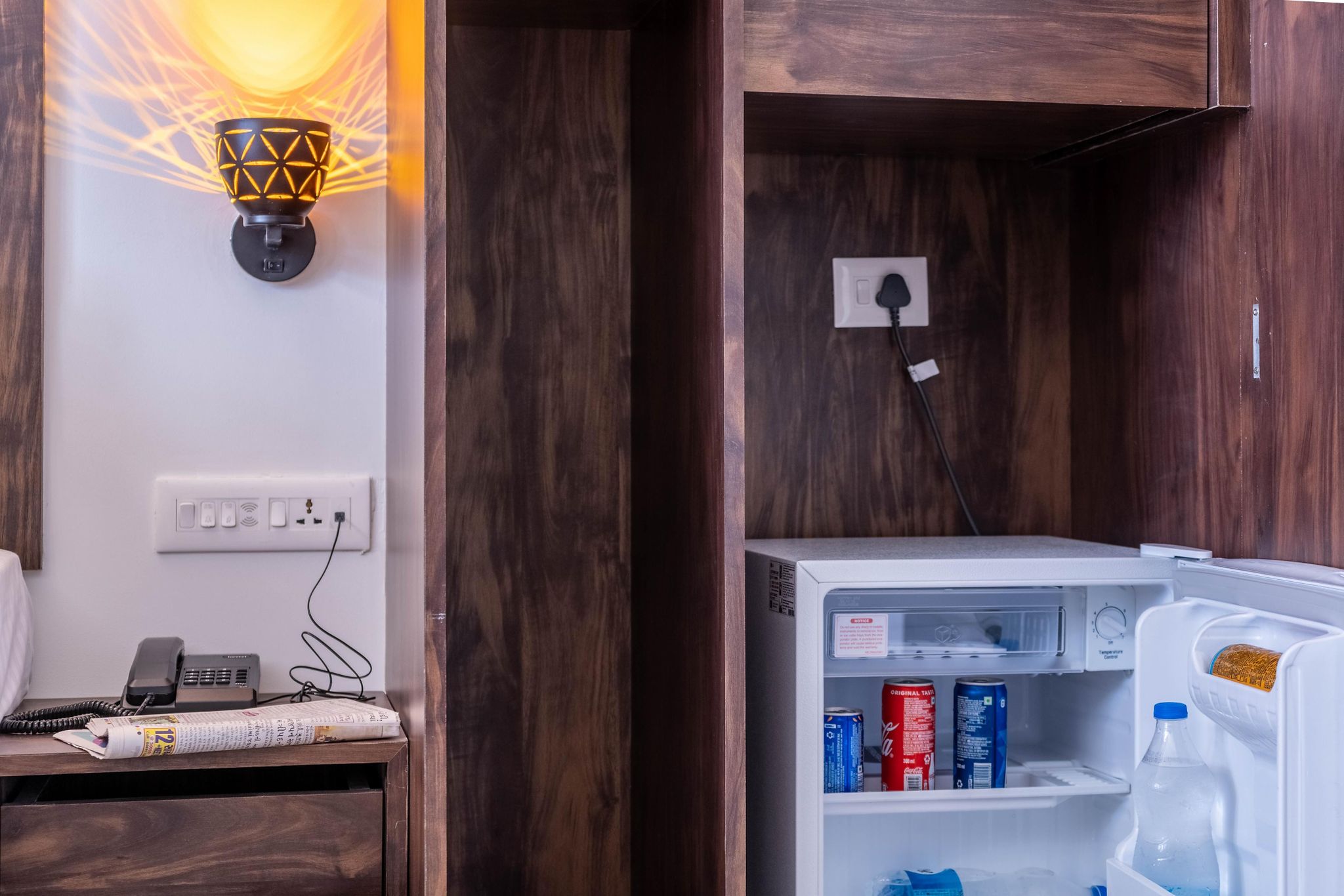 El Classico Comfort Double Bed Room ( Complimentary Hi-Speed Wi-Fi Service ) 16