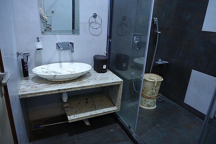 Amritam Palace A Luxury AC Home Stay LUXURY SUITE 8