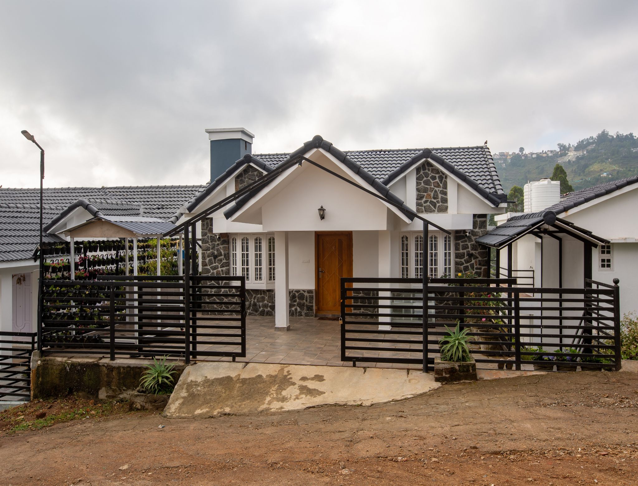 Thalir Nest Valley View