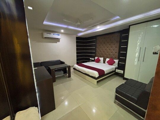 Suite Room