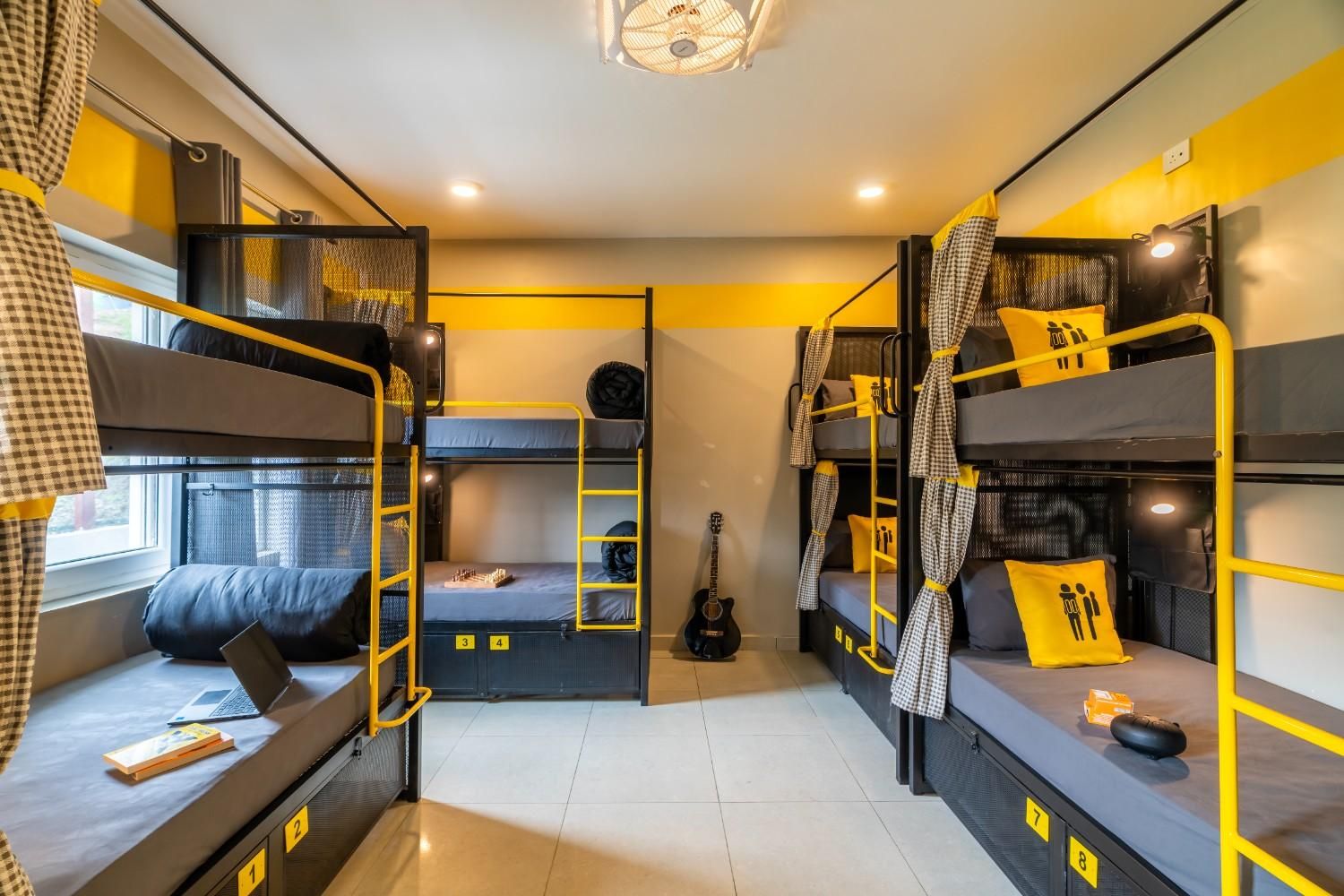 Bed in 8 Bed Mixed Dormitory with Balcony