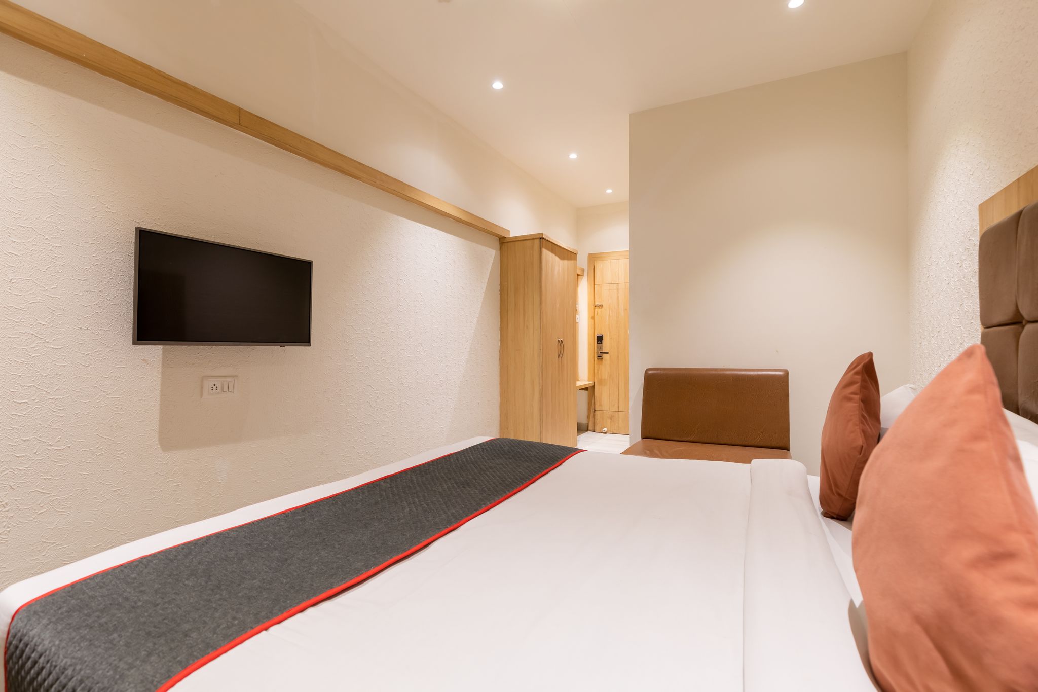 Hotel The Oasis Deluxe Room 9