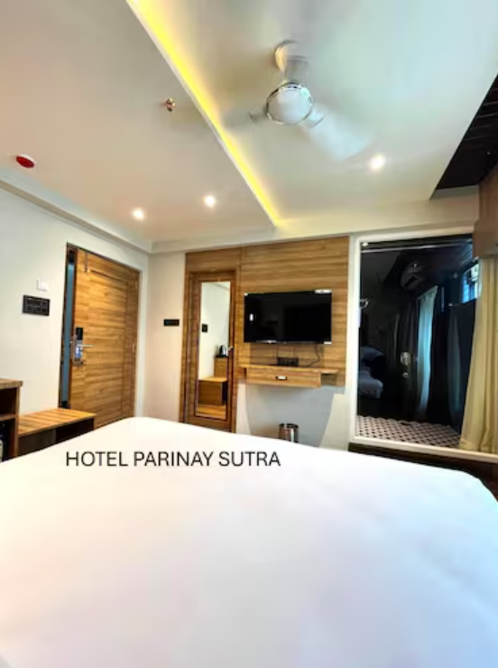 Parinay Sutra Deluxe Room 2