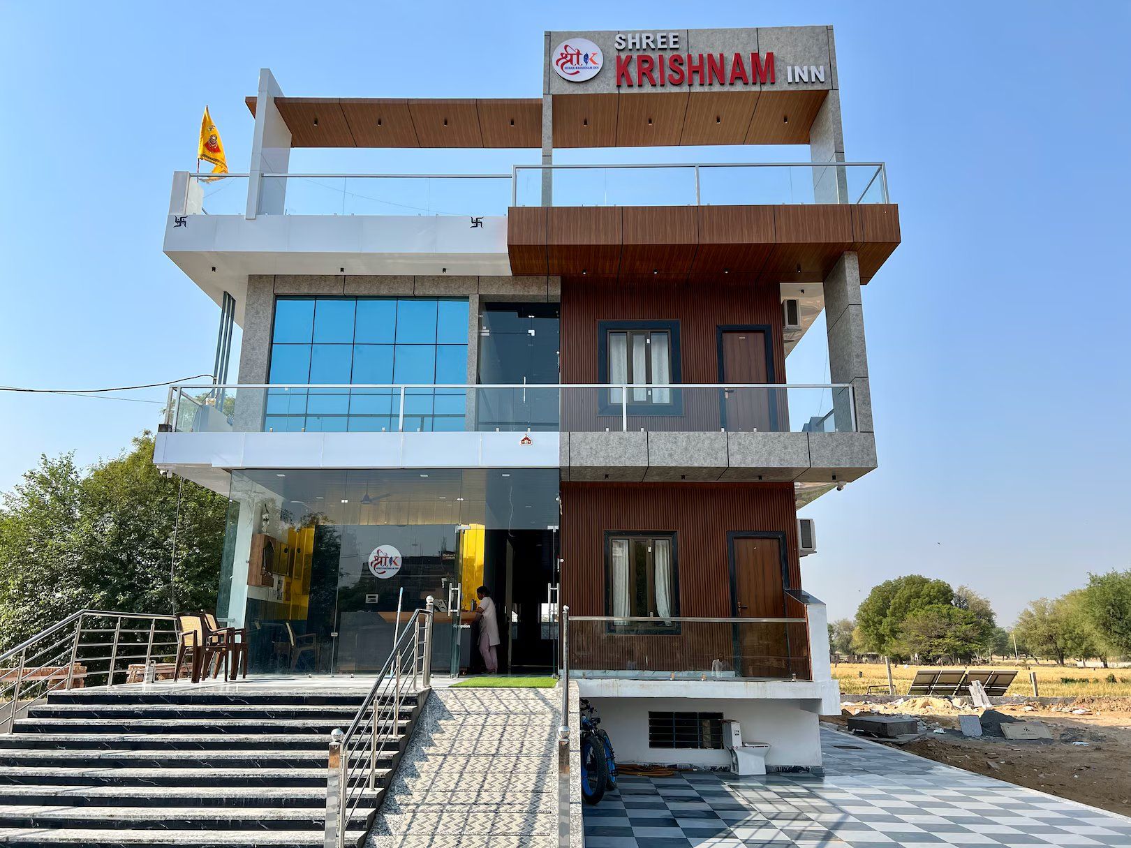 Shree Krishnam Inn