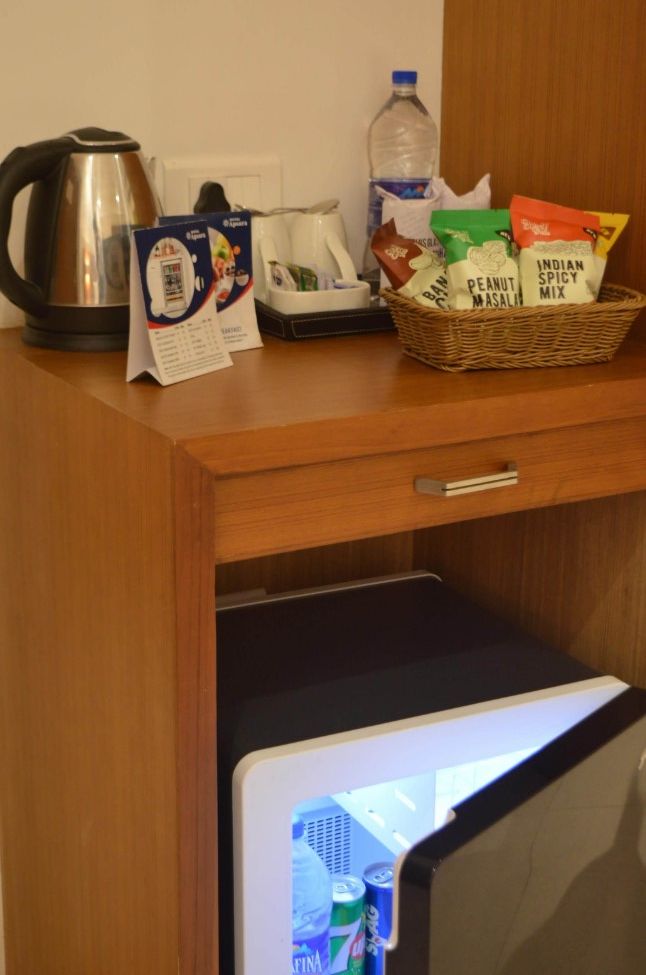 Hotel Apsara Shornur Deluxe Room 6