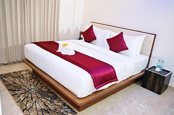 Villa Grand Hotel Near Kempegowda Intl Airport Executive Room