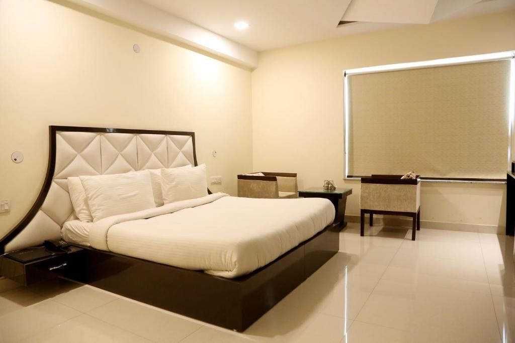 Kingdom Hotel Moga Deluxe Room