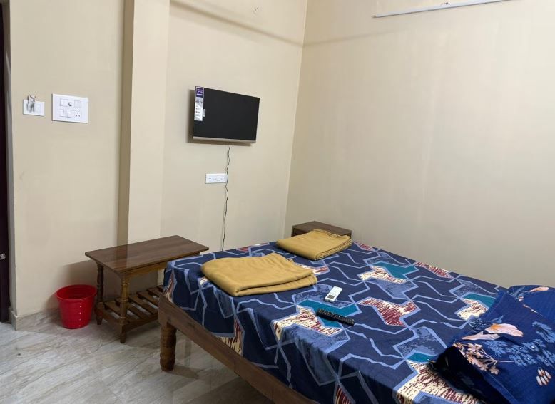 Hotel Royal blue Standard room 3