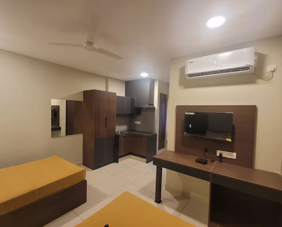 Studio Double Bed AC Room